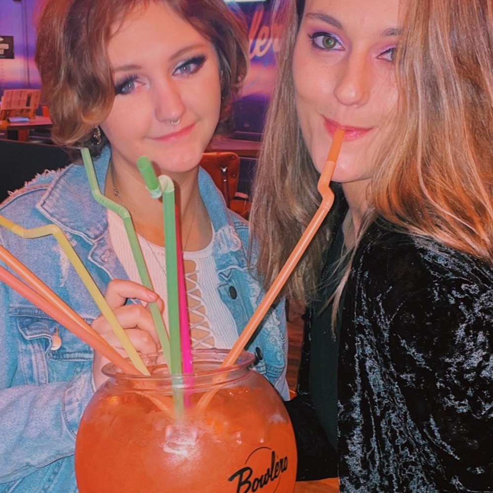 Meet your Posher, Zoe